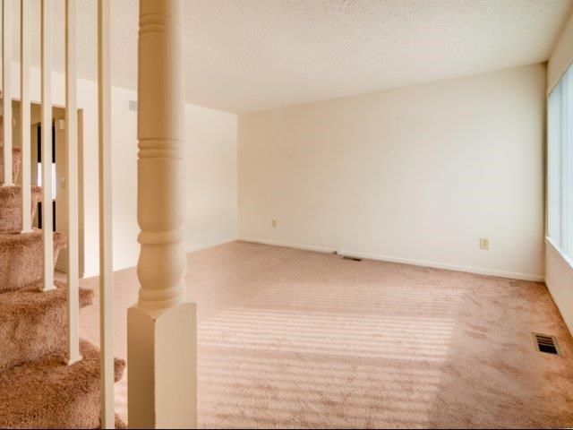 at Carriage House Apartments, Flint, MI