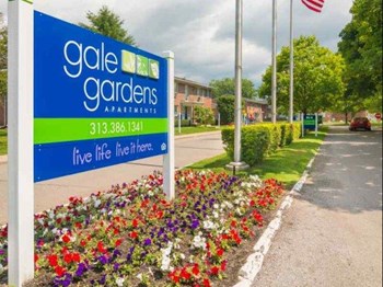 at Gale Gardens, Melvindale, MI - Photo Gallery 2