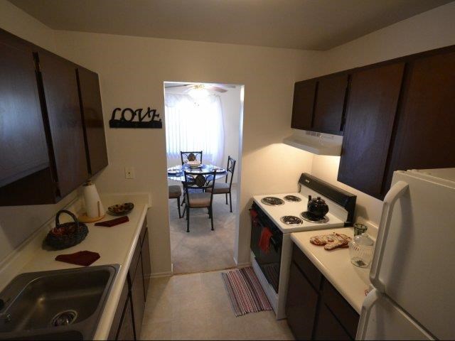 at Riverstone, Michigan, 48033