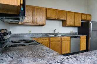 555 7th Street NW Studio-4 Beds Apartment, Student for Rent - Photo Gallery