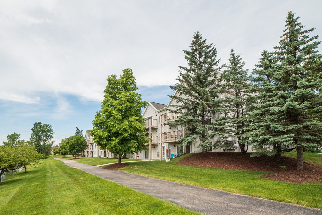 Jogging and Walking Trail at Cambridge Club Apartments in Ann Arbor, Michigan