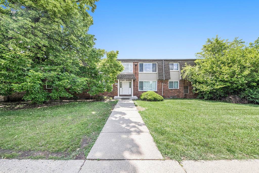 Apartment Building Midtown Square