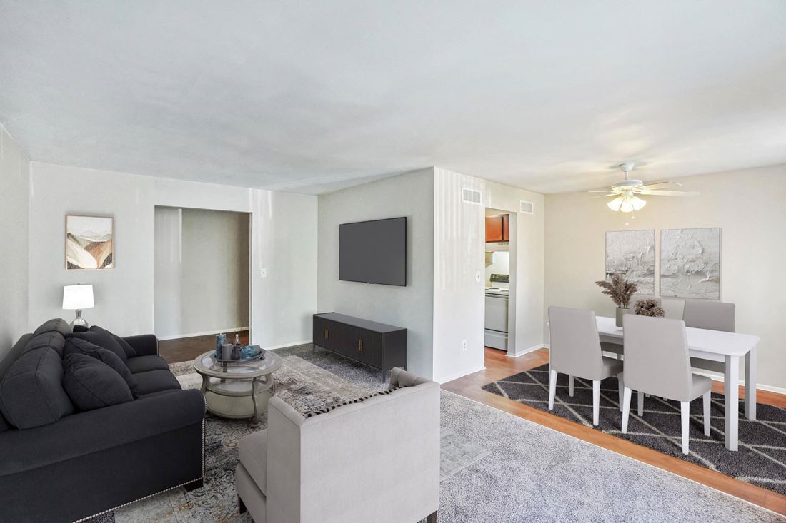 Riverstone Apartments photo