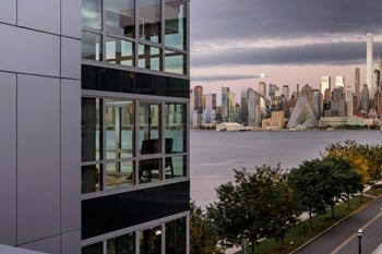 900 Avenue at Port Imperial Studio-2 Beds Apartment for Rent - Photo Gallery 22
