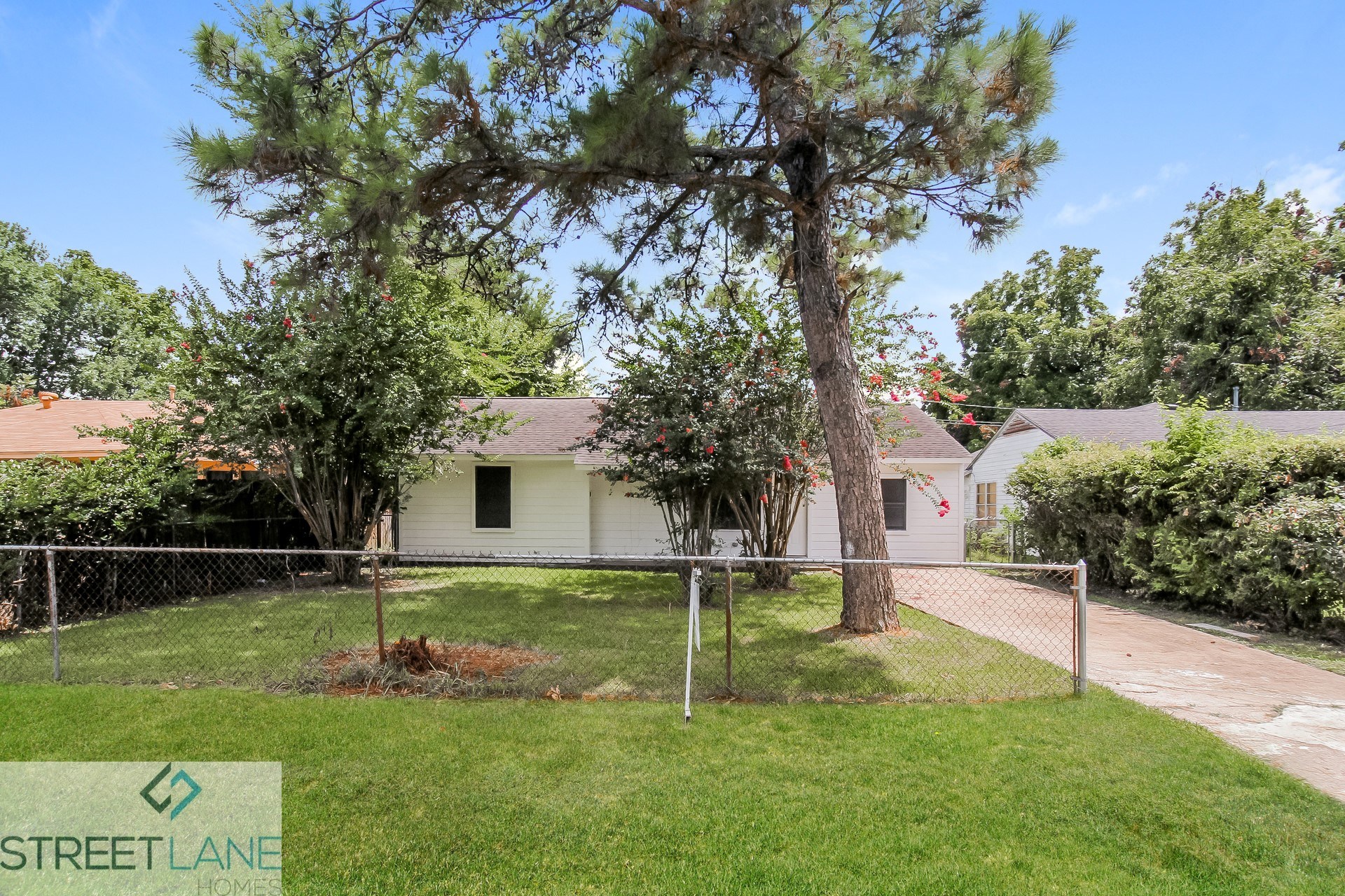 4914 Angleton St Rentals Houston Tx Rentcafe