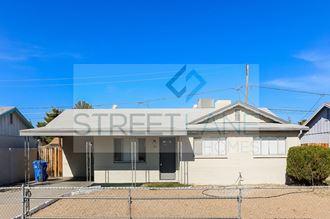 3146 W Cactus Rd 3 Beds Apartment for Rent