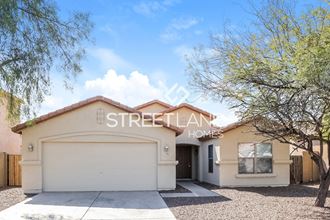 11763 W APACHE Street 3 Beds Apartment for Rent