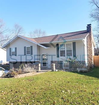 134 Troy 3 Beds Apartment for Rent