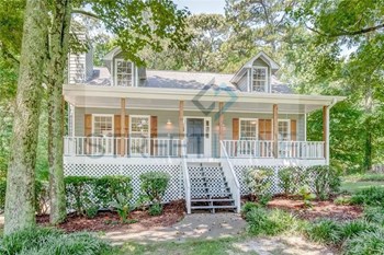 2000 Terra Court Northeast 3 Beds House for Rent