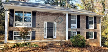 2821 Hollydale Ct SW 5 Beds House for Rent Photo Gallery 1
