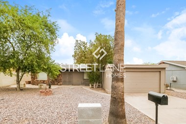 A charming home with 3 bedrooms and 2 baths in Phoenix is NOW available for move-in!