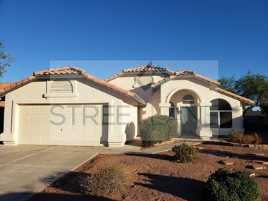 426 W Smoke Tree Rd 4 Beds House for Rent - Photo Gallery 1