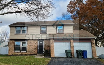 6576 Canby 3 Beds House for Rent
