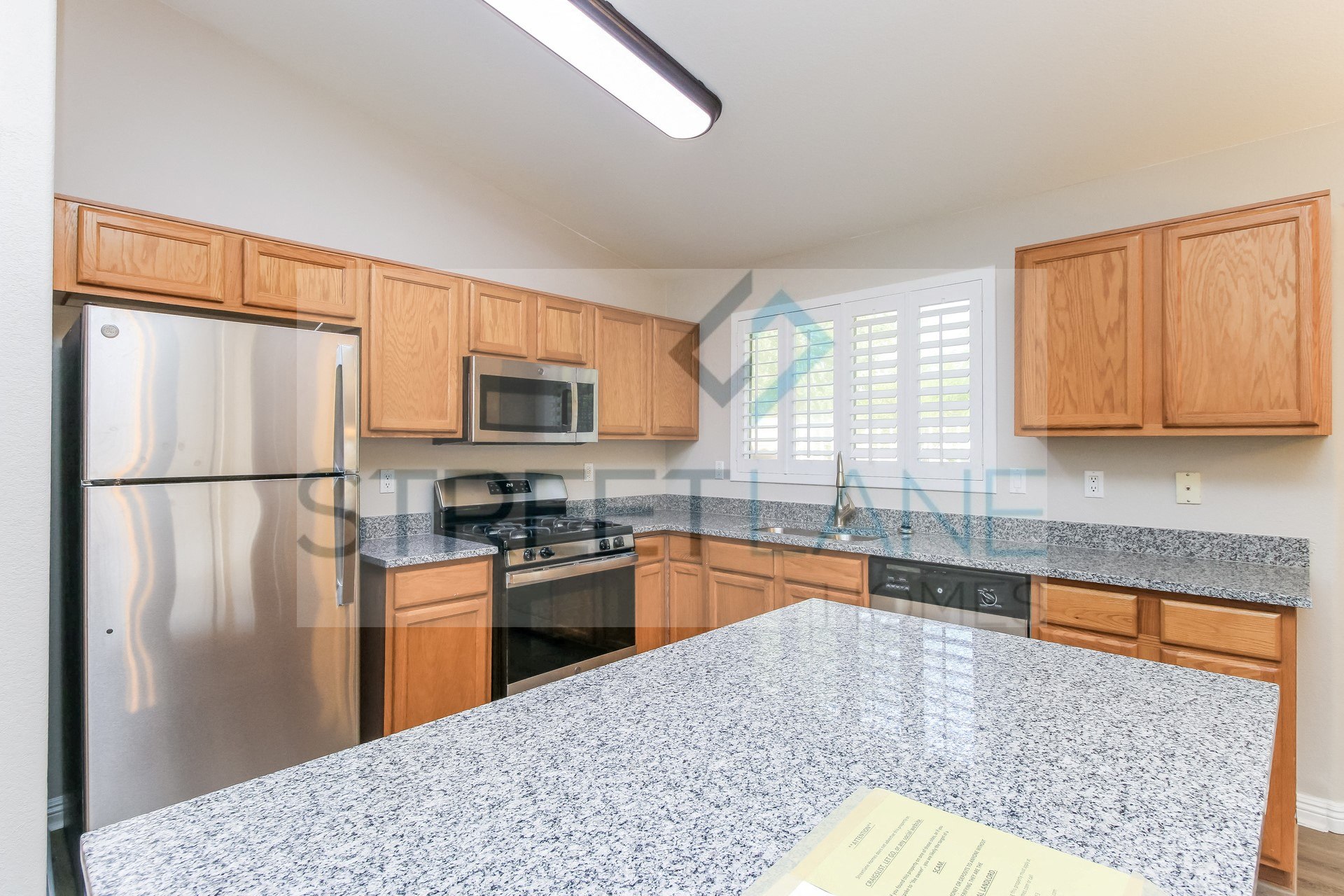 4921 East Hilton Avenue