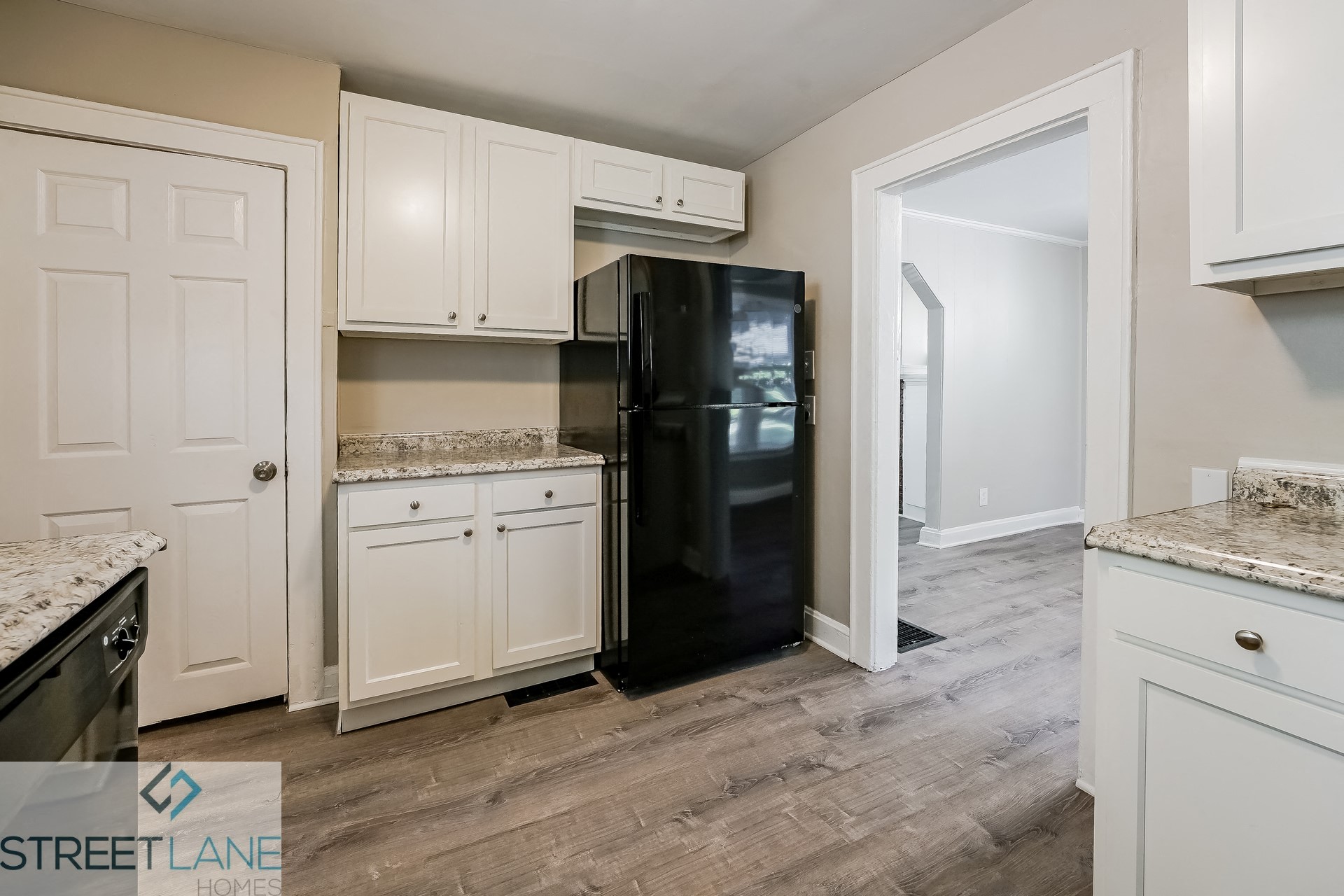 723 S Richardson Ave