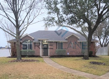 8210 Quail Hollow 3 Beds House for Rent