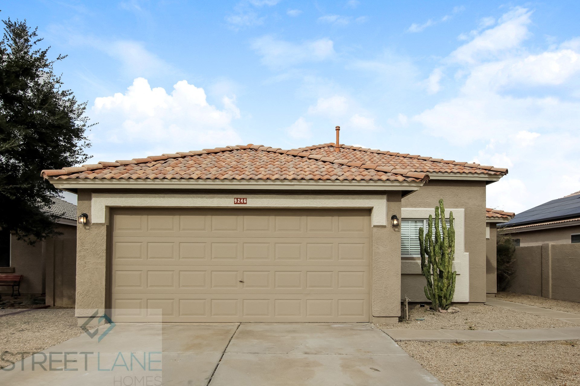 9246 W Gold Dust Ave