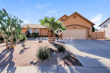 4151 E HOLMES Avenue 3 Beds Apartment for Rent