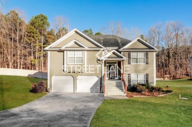 1525 La Maison Drive 5 Beds Apartment for Rent