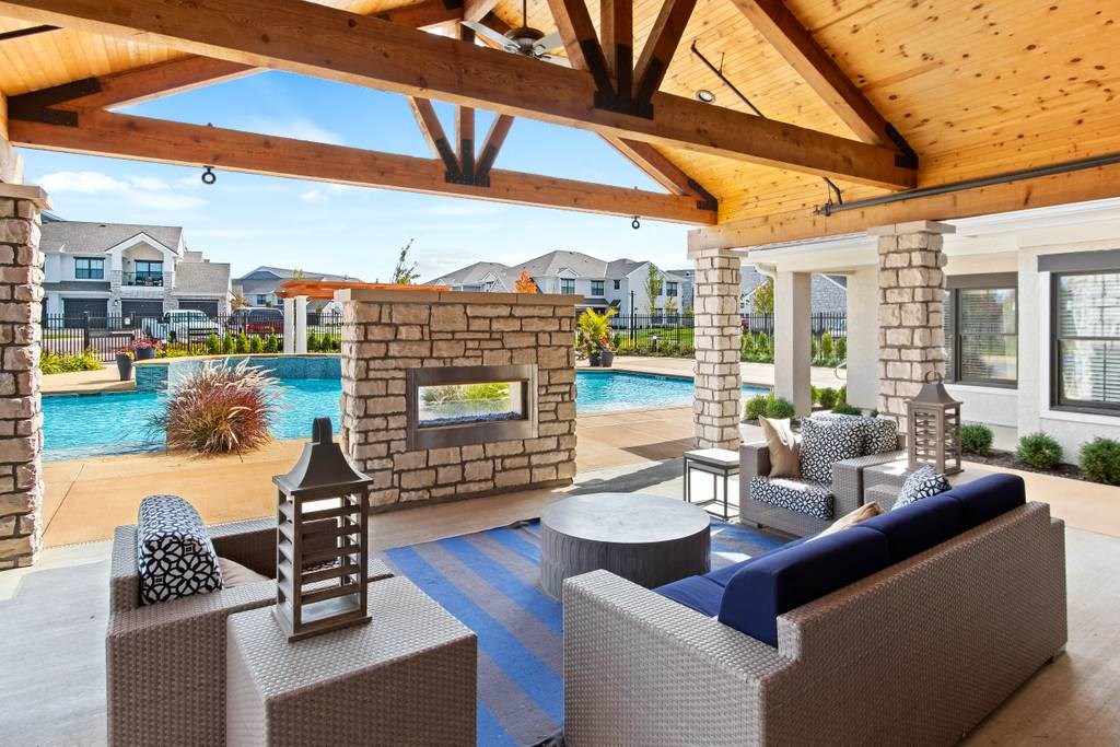 Outdoor Fireside Lounge