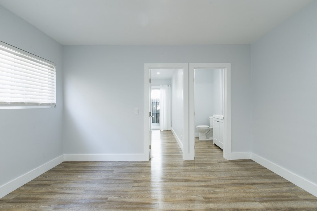 1 bedrooms living area