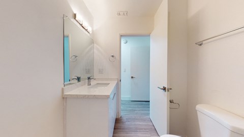 400 N Los Robles Ave