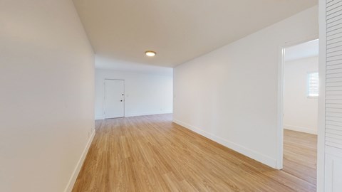 400 N Los Robles Ave