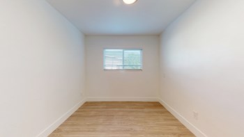 400 N. Los Robles Ave. Studio-3 Beds Apartment for Rent - Photo Gallery 3