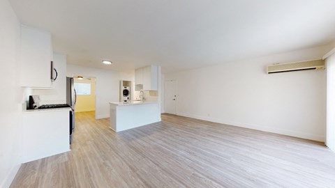 400 N Los Robles Ave