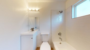 Bathroom - Photo Gallery 6