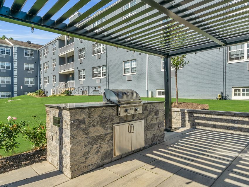 Chestnut Hill Village Apartments, 7715 Crittenden St, Philadelphia, PA