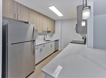 Stainless Steel Appliance Package - Photo Gallery 4