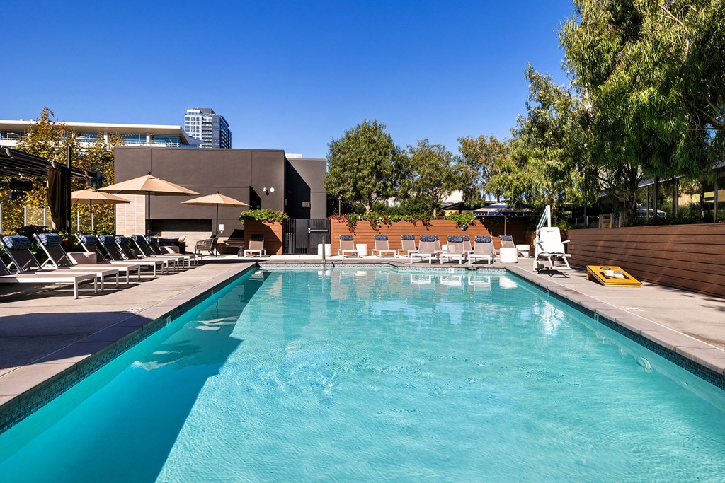 Large outdoor pool at K1 Apartments, San Diego