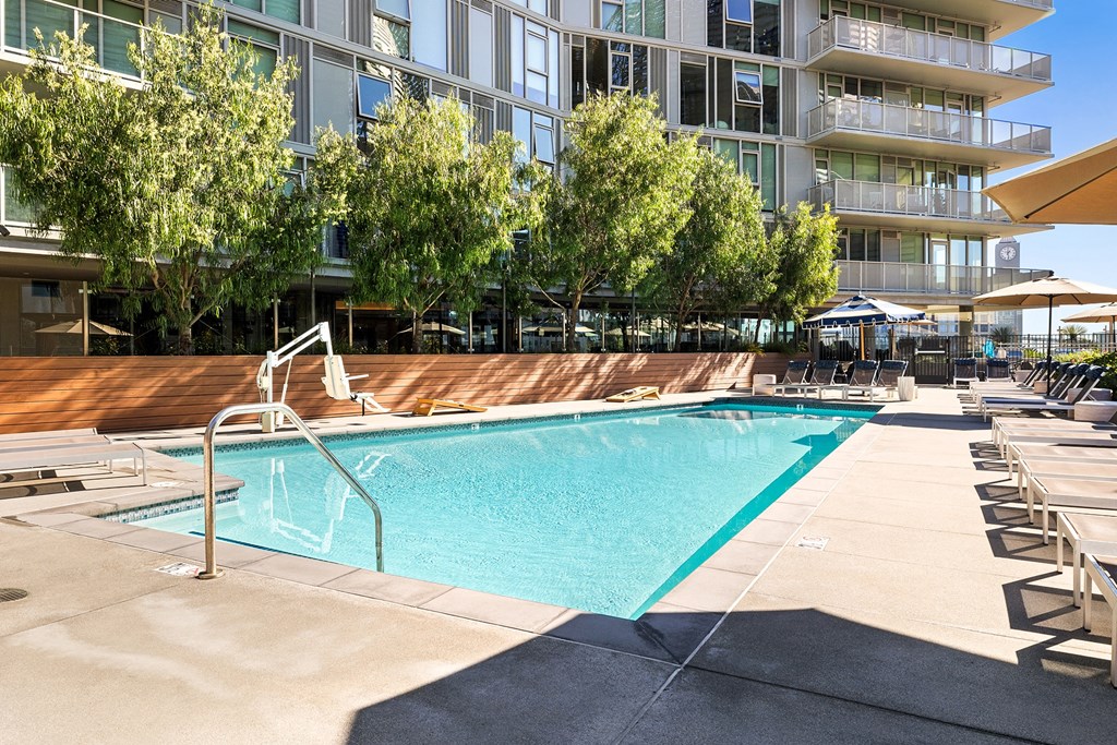 Swimming pool at K1 Apartments, San Diego, CA