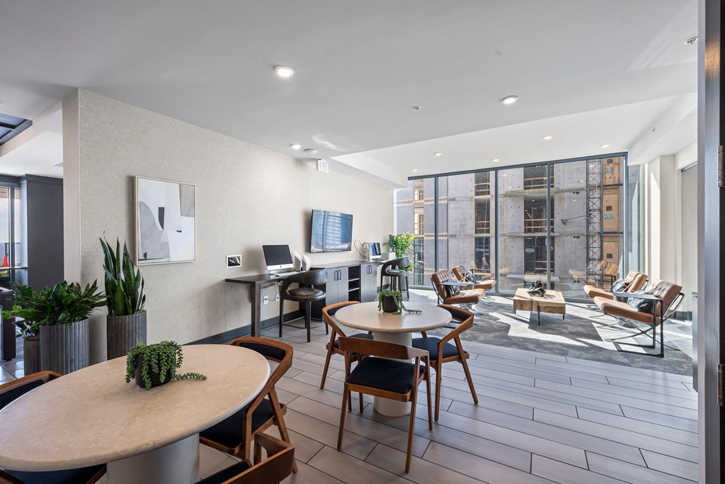 Sky Club with billiards, entertainment & dining