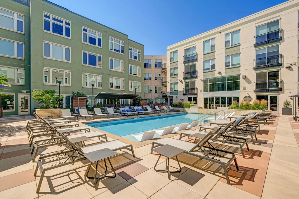 Courtyard with pool at ALARA Union Station Apartments in Denver, 80202