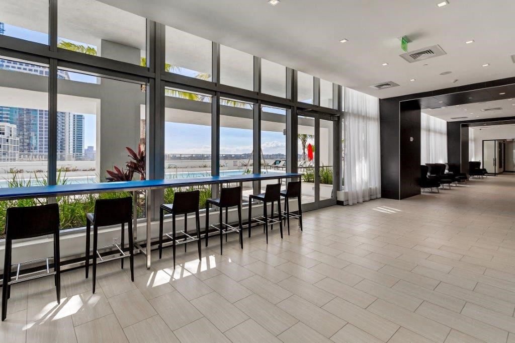 Eve at the District Club Lounge