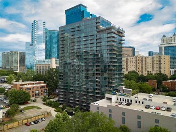 Community- Apartments Located In Bustling Midtown at Azure on The Park, Atlanta - Photo Gallery 12