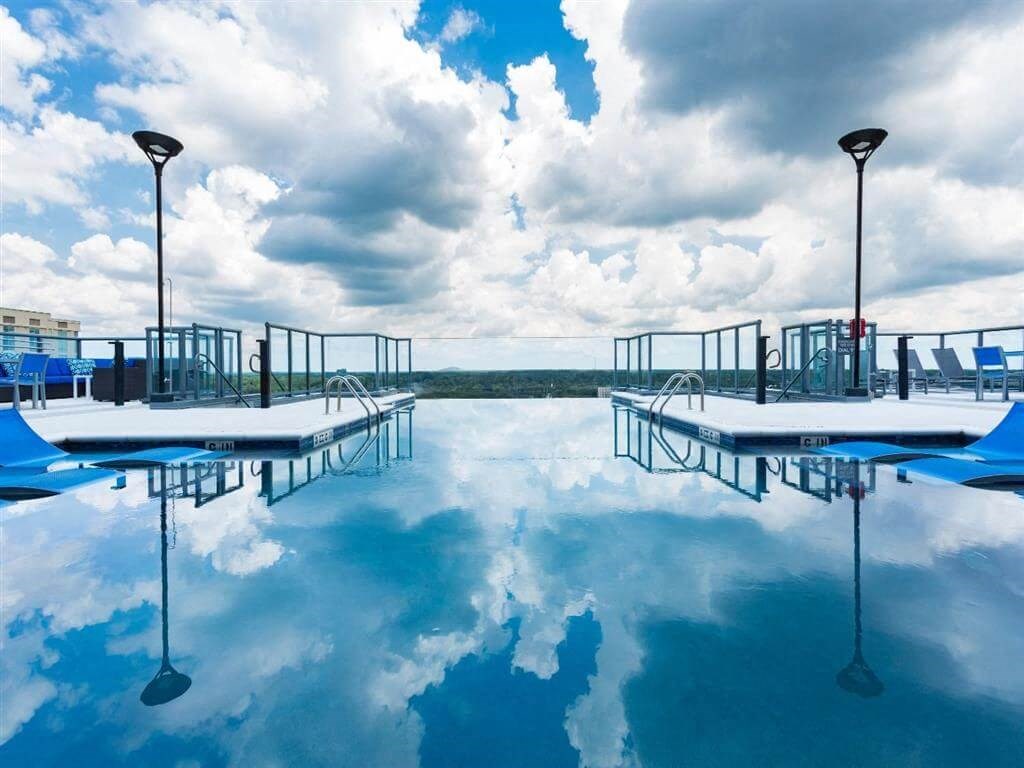 Rooftop Saline Pool With Clear Edge at Azure on The Park, Georgia, 30309
