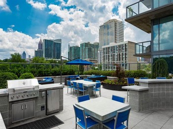 Picnic and BBQ Area at Azure on The Park, Atlanta, GA, 30309 - Photo Gallery 33