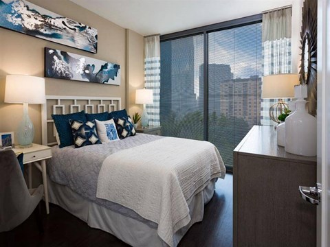 Large Master Bedrooms at Azure on The Park, Atlanta, GA, 30309