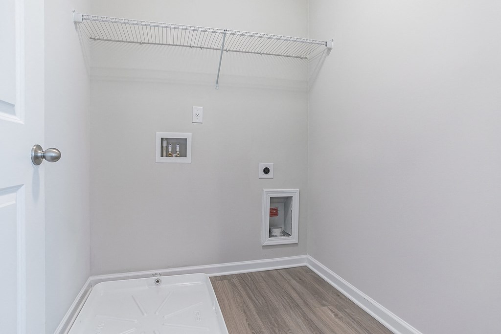 Gentry layout, laundry room with W/D hookups.