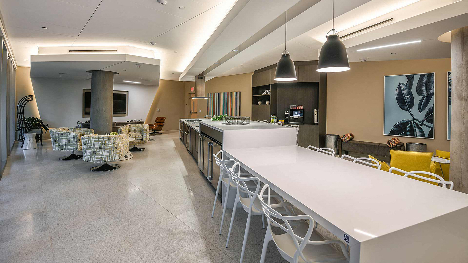 business center with comfortable seating at K1 Apartments, San Diego, CA 92101