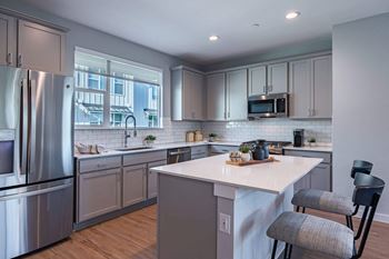 Decorated Dining Area at Villae ATX Luxury Rental Townhomes, Manchaca, 78652