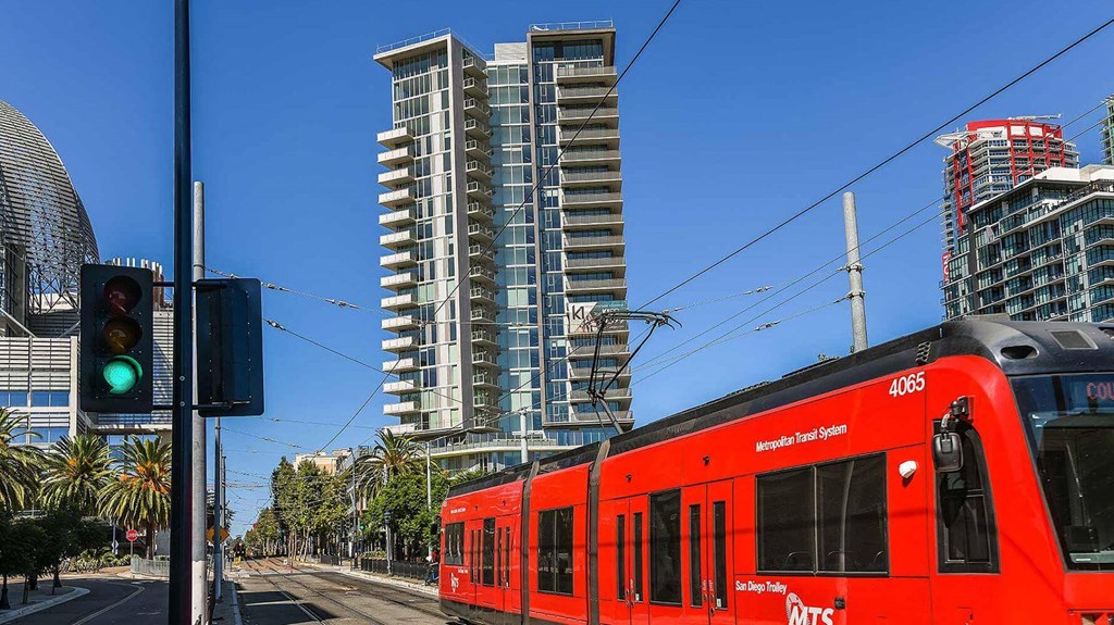 transportation lines nearby K1 Apartments, San Diego, CA 92101