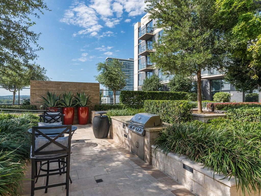Outdoor Gathering Space with BBQ Grills at Northshore Austin, Texas
