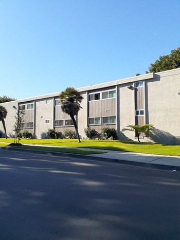 3907 Gibraltar St 2-3 Beds Apartment for Rent - Photo Gallery 2