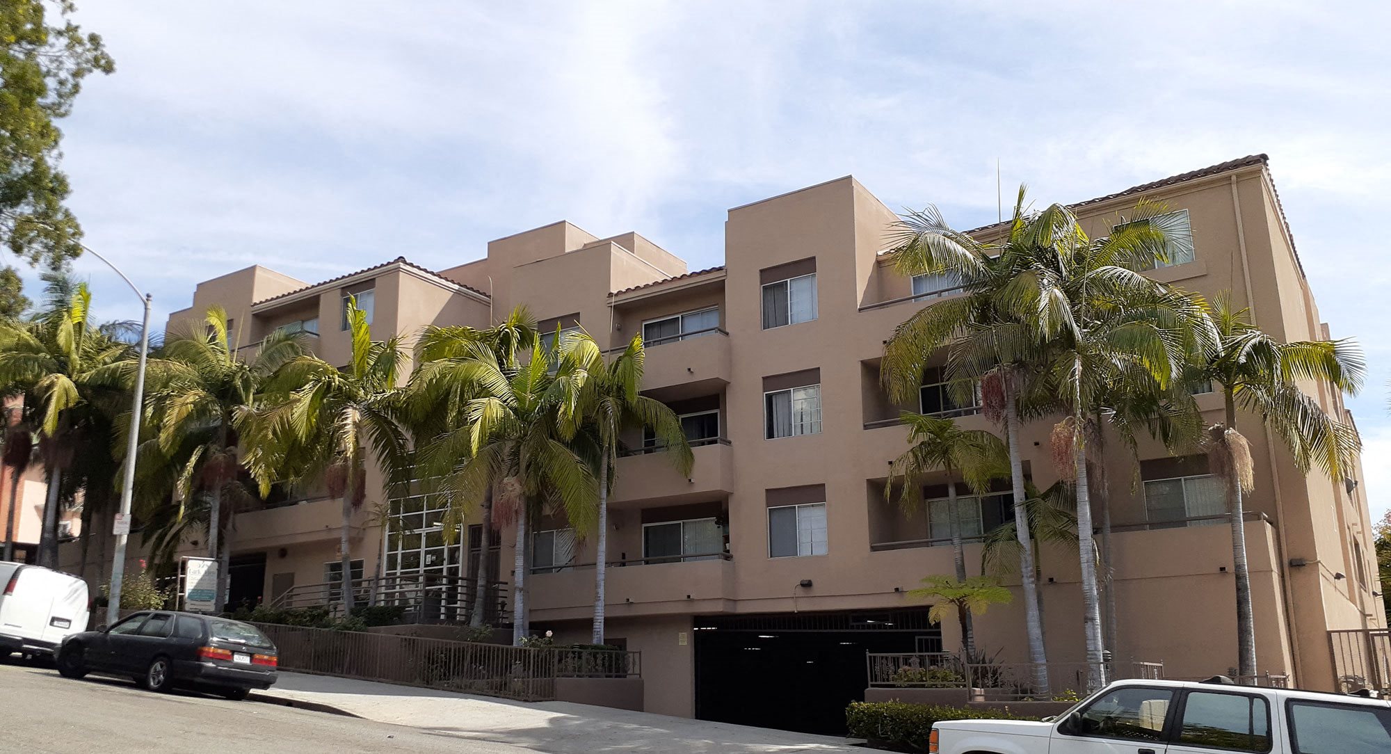 Parkview West Apartments in Los Angeles, CA