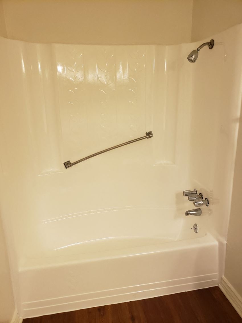 1560 Yosemite Dr Studio-1 Bed Apartment for Rent - Photo Gallery