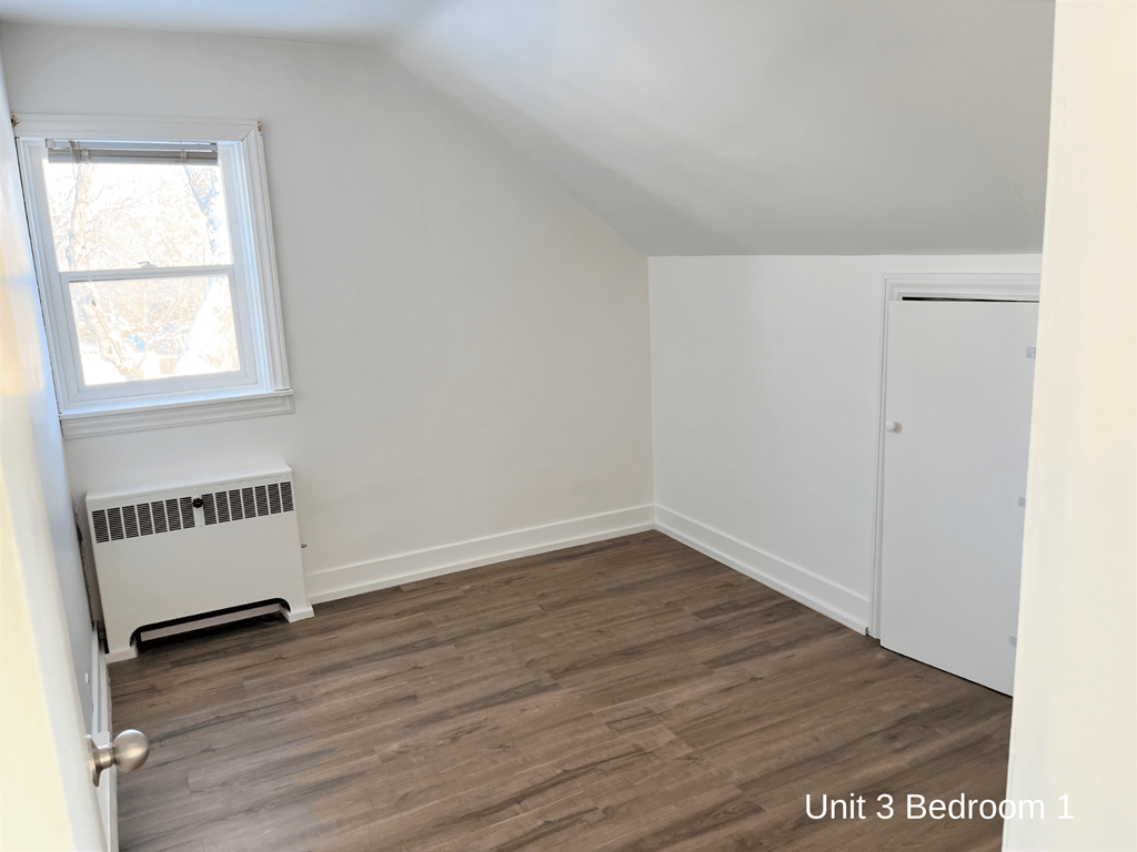 the living room of the house has been cleaned and is ready to be remodeled